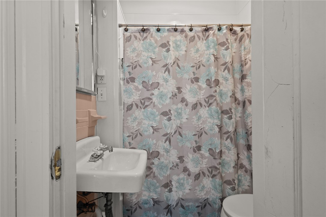 429 Winter Street Woonsocket, RI 02895 - Photo 15 of 49