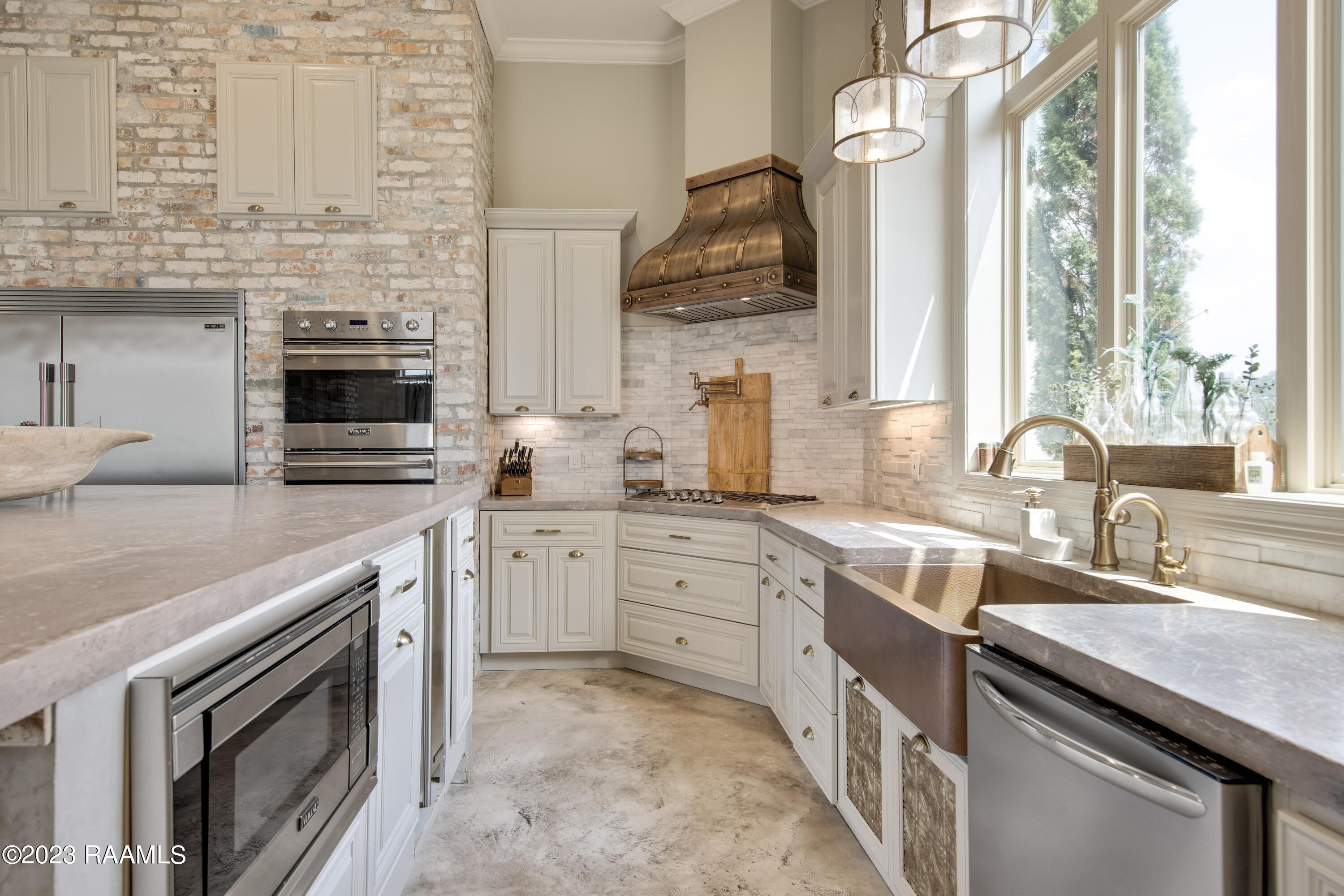 7609 Sugar Oaks Road New Iberia, LA 70563 - Photo 5 of 43