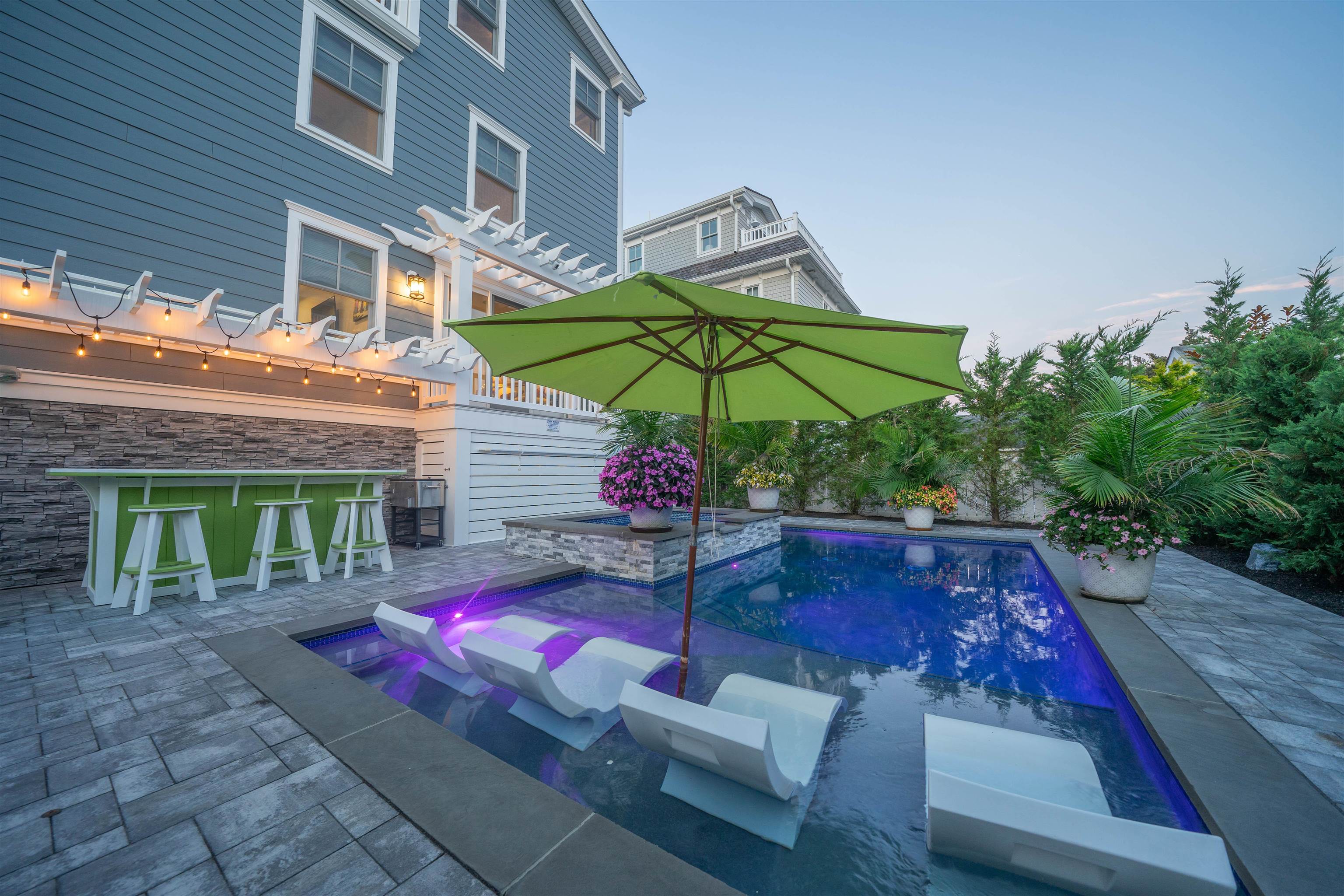 280 36th Avalon, NJ 08202 - Photo 43 of 46 a view of a backyard with sitting area