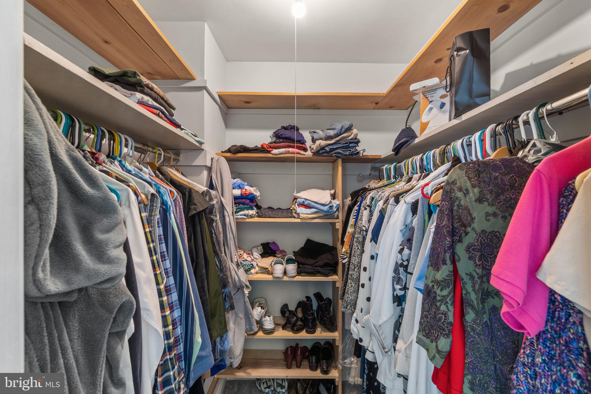 3637 Valley Road Ellicott City, MD 21042 - Photo 16 of 38 Walk In Closet