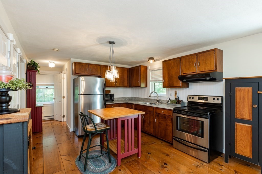 48 Boardley Road Sandwich, MA 02563 - Photo 8 of 36 Gallery Image 8