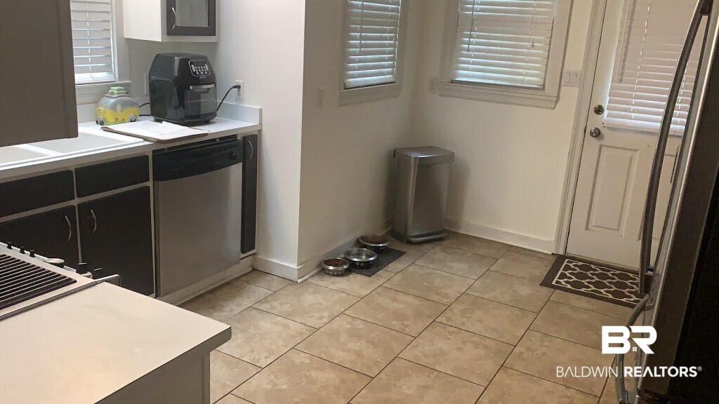 513 Southern Way Daphne, AL 36527 - Photo 23 of 43