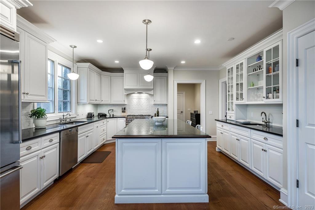95 Long River Road Sherman, CT 06784 - Photo 6 of 22