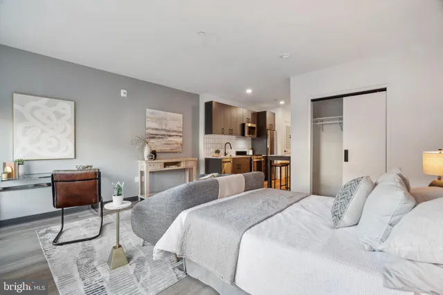 $1,350 | 1108-20 North Front Street, Unit STUDIO, Philadelphia, PA 19123