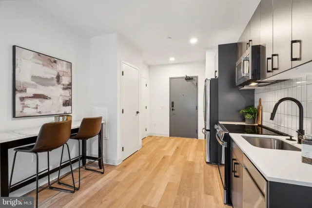 $1,350 | 1108-20 North Front Street, Unit STUDIO, Philadelphia, PA 19123