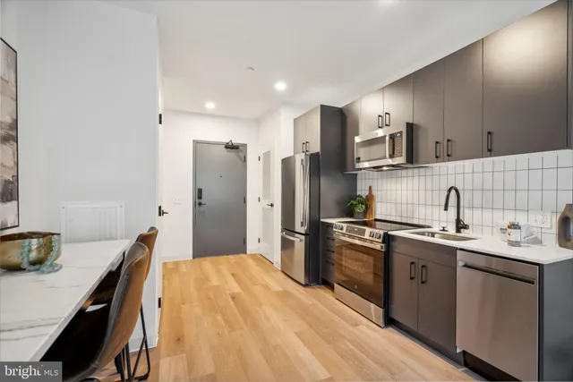 $1,350 | 1108-20 North Front Street, Unit STUDIO, Philadelphia, PA 19123