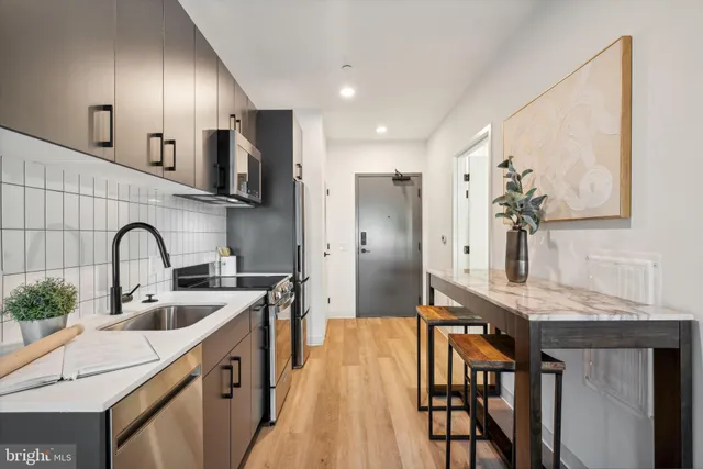 $1,350 | 1108-20 North Front Street, Unit STUDIO, Philadelphia, PA 19123