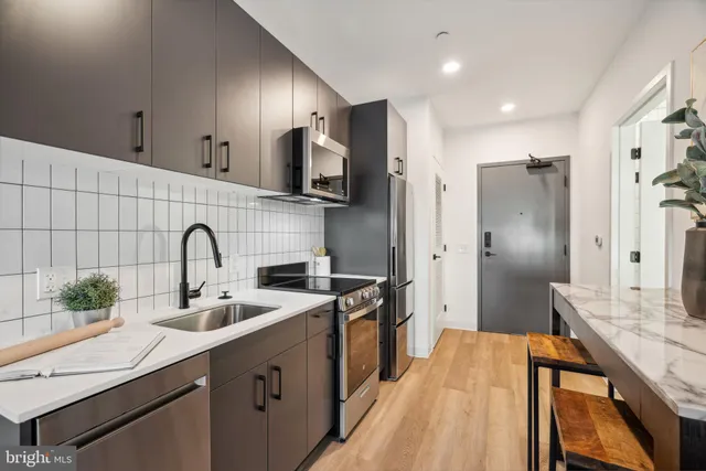 $1,350 | 1108-20 North Front Street, Unit STUDIO, Philadelphia, PA 19123