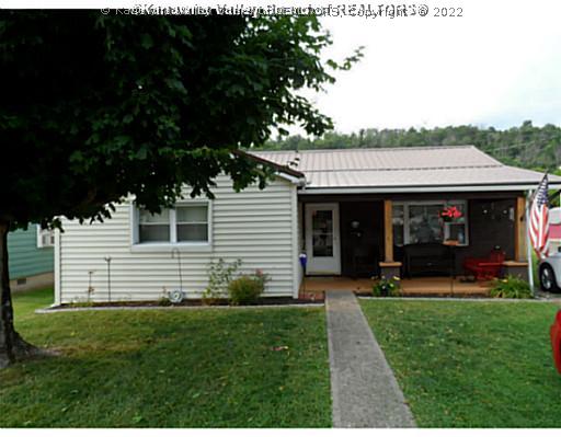 233 3rd Avenue Ripley, WV 25271 - Photo 1 of 10 Exterior Front.