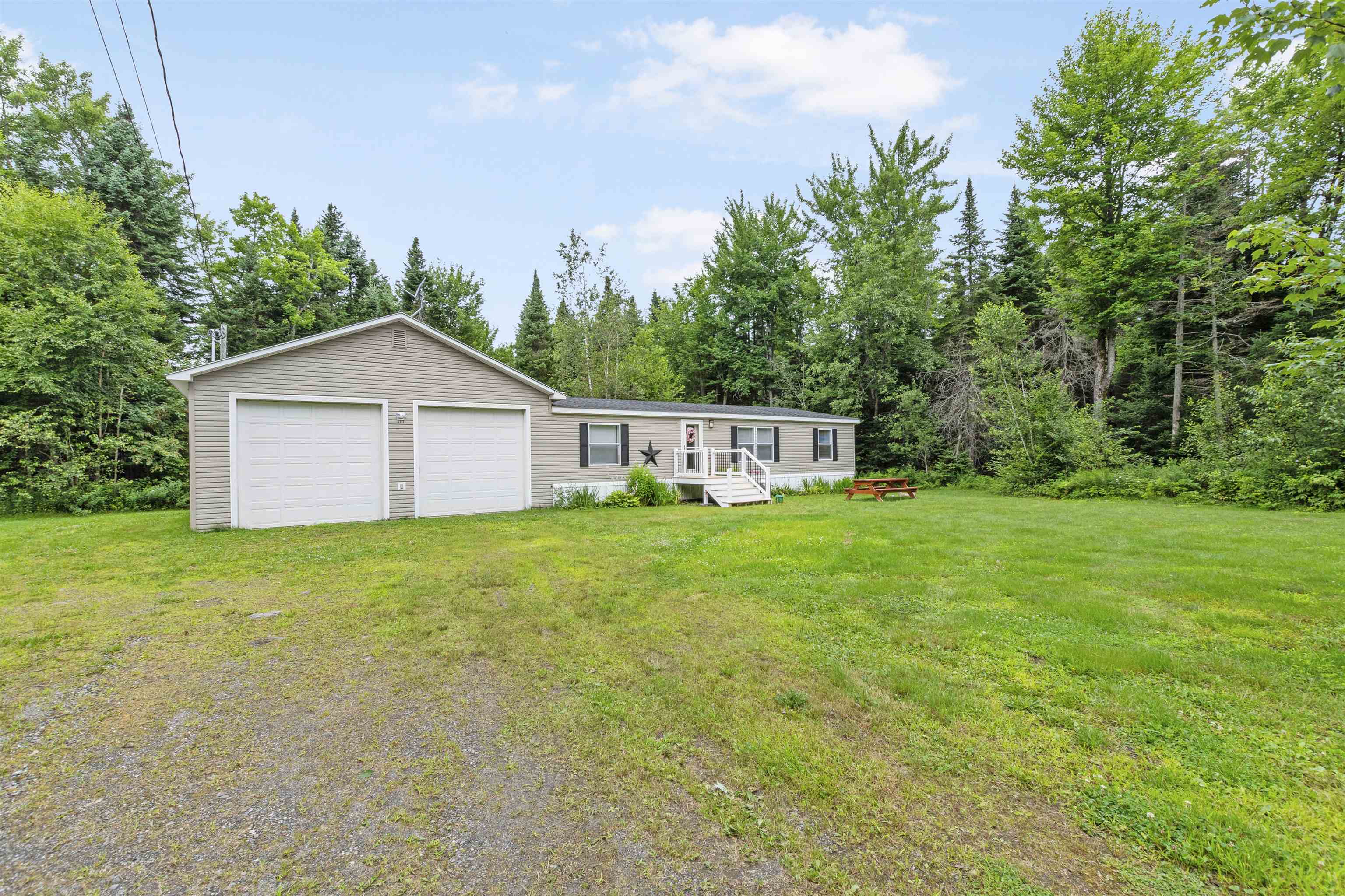 481 Back Lake Road Pittsburg, NH 03592 - Photo 2 of 39