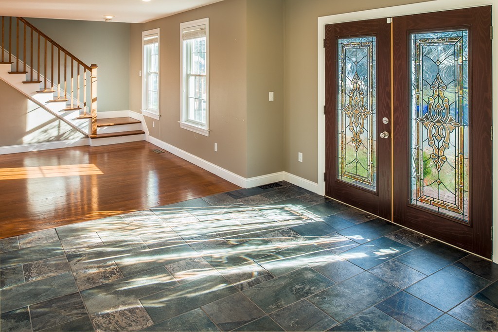 15 Appleton Street Danvers, MA 01923 - Photo 5 of 24 Gallery Image 5