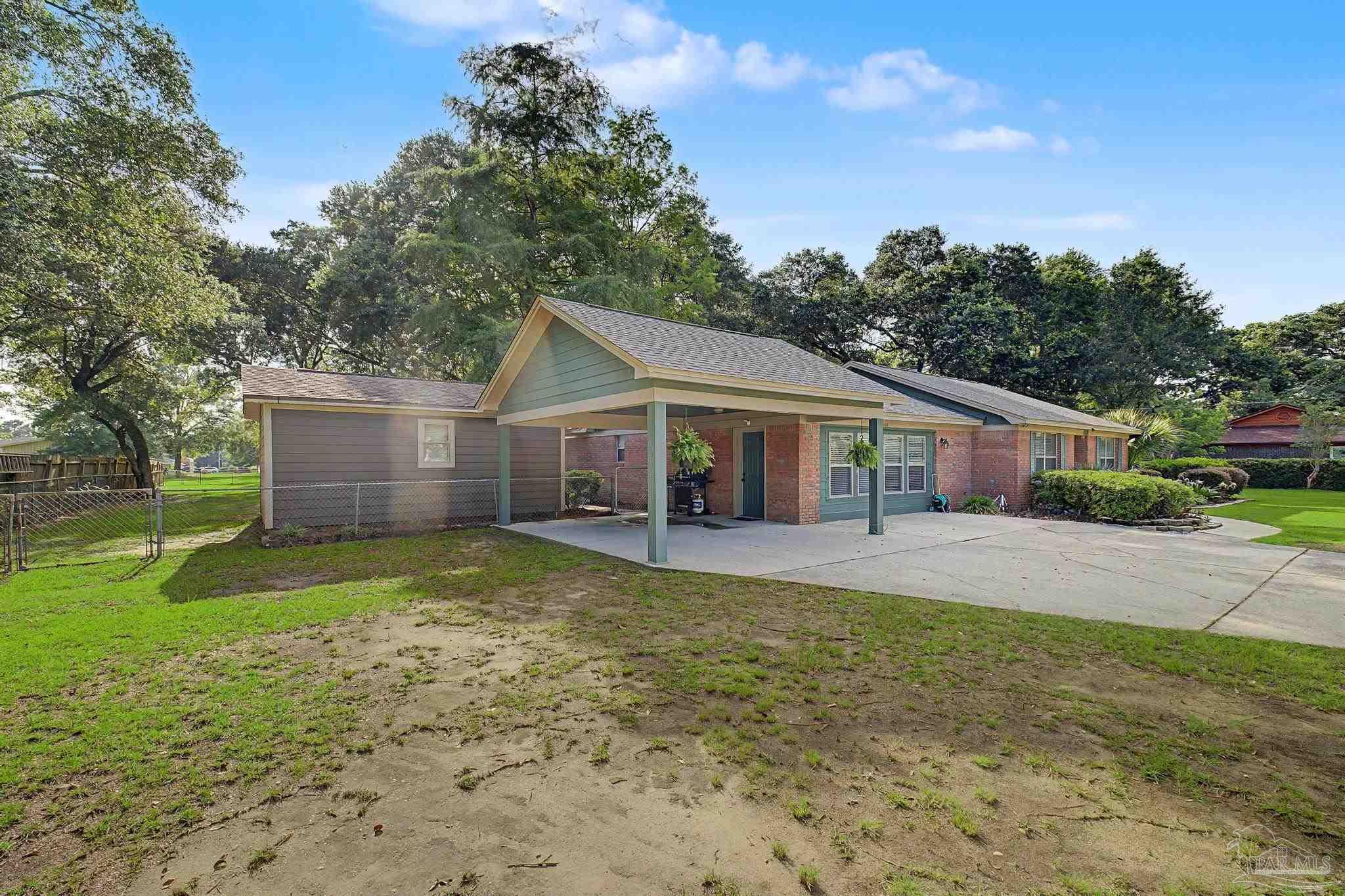 5601 Windermere Trace Pace, FL 32571 - Photo 58 of 69
