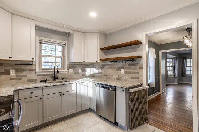 $325,000 | 5525 Rosslyn Avenue, Indianapolis, IN 46220