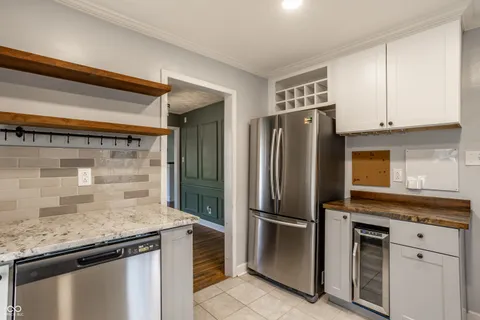 $325,000 | 5525 Rosslyn Avenue, Indianapolis, IN 46220