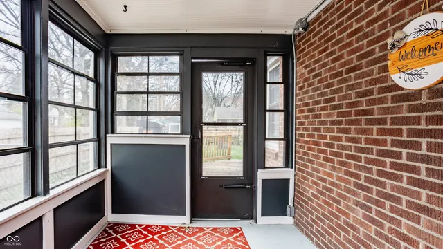 $325,000 | 5525 Rosslyn Avenue, Indianapolis, IN 46220