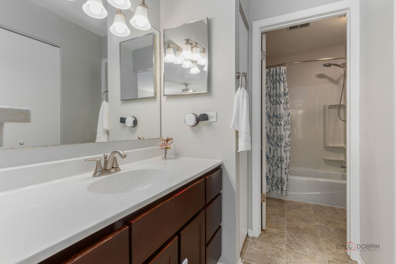 823 Coach Road, Unit 6 Palatine, IL 60074 - Photo 18 of 31