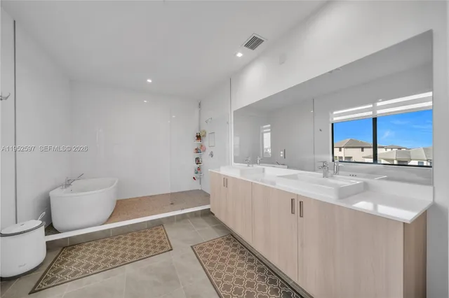 $650,000 | 5206 Karlia Drive, Ave Maria, FL 34142