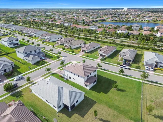 $650,000 | 5206 Karlia Drive, Ave Maria, FL 34142