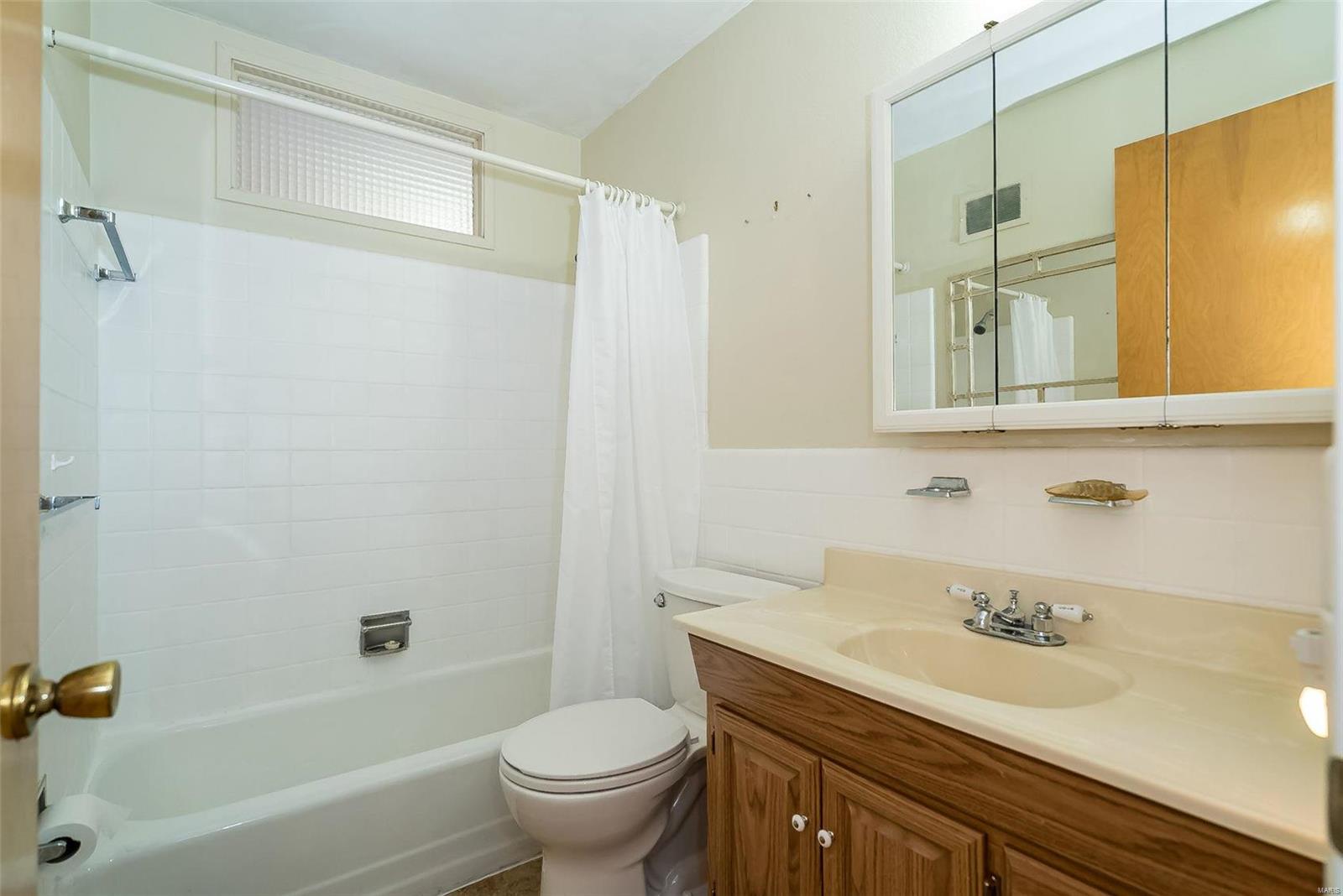 2330 Brown Road St. Louis, MO 63114 - Photo 25 of 51 Gallery Image 25