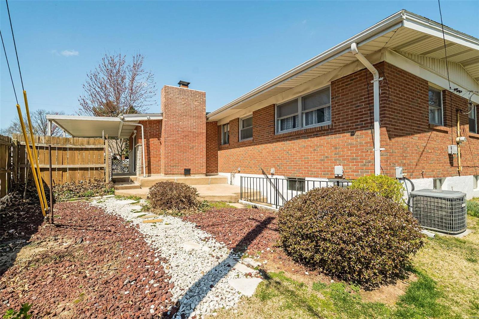 2330 Brown Road St. Louis, MO 63114 - Photo 47 of 51 Gallery Image 47