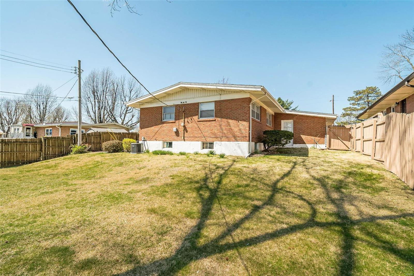 2330 Brown Road St. Louis, MO 63114 - Photo 49 of 51 Gallery Image 49