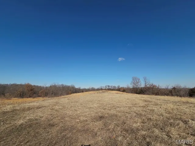 $331,250 | 21810 Sunflower Street, La Grange, MO 63448