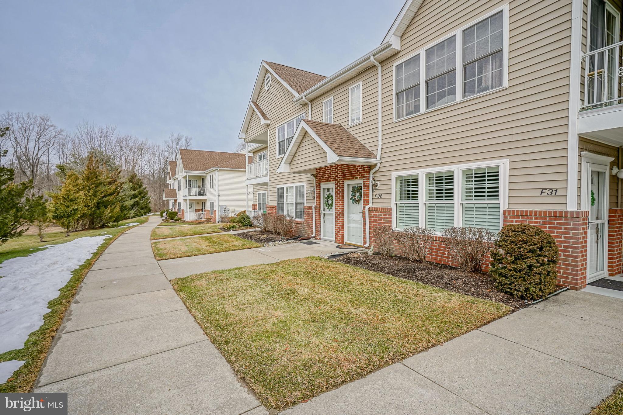 32F Pristine Place Sewell, NJ 08080 - Photo 2 of 27