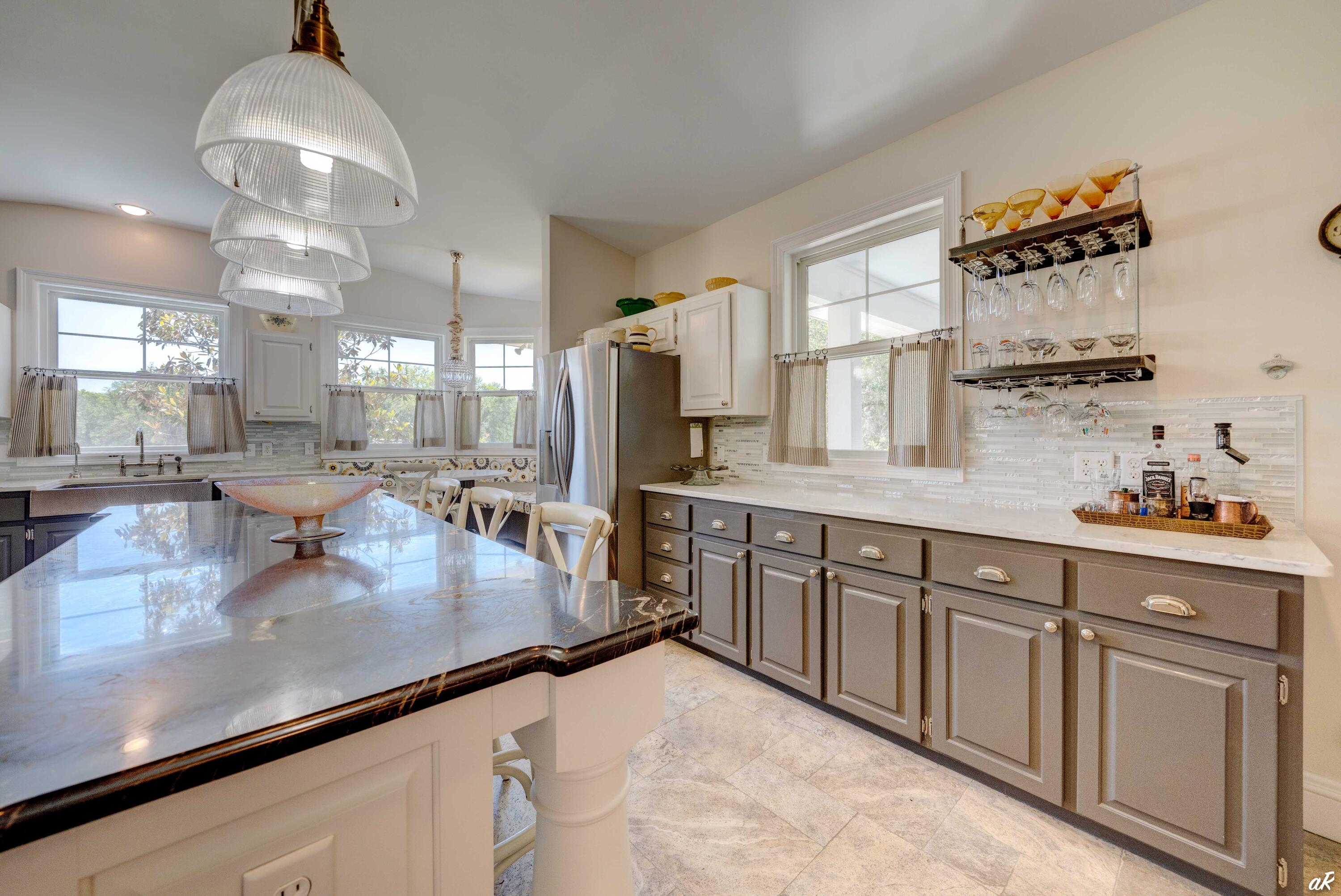 2513 Highway 79 Vernon, FL 32462 - Photo 20 of 85 19 Kitchen-7