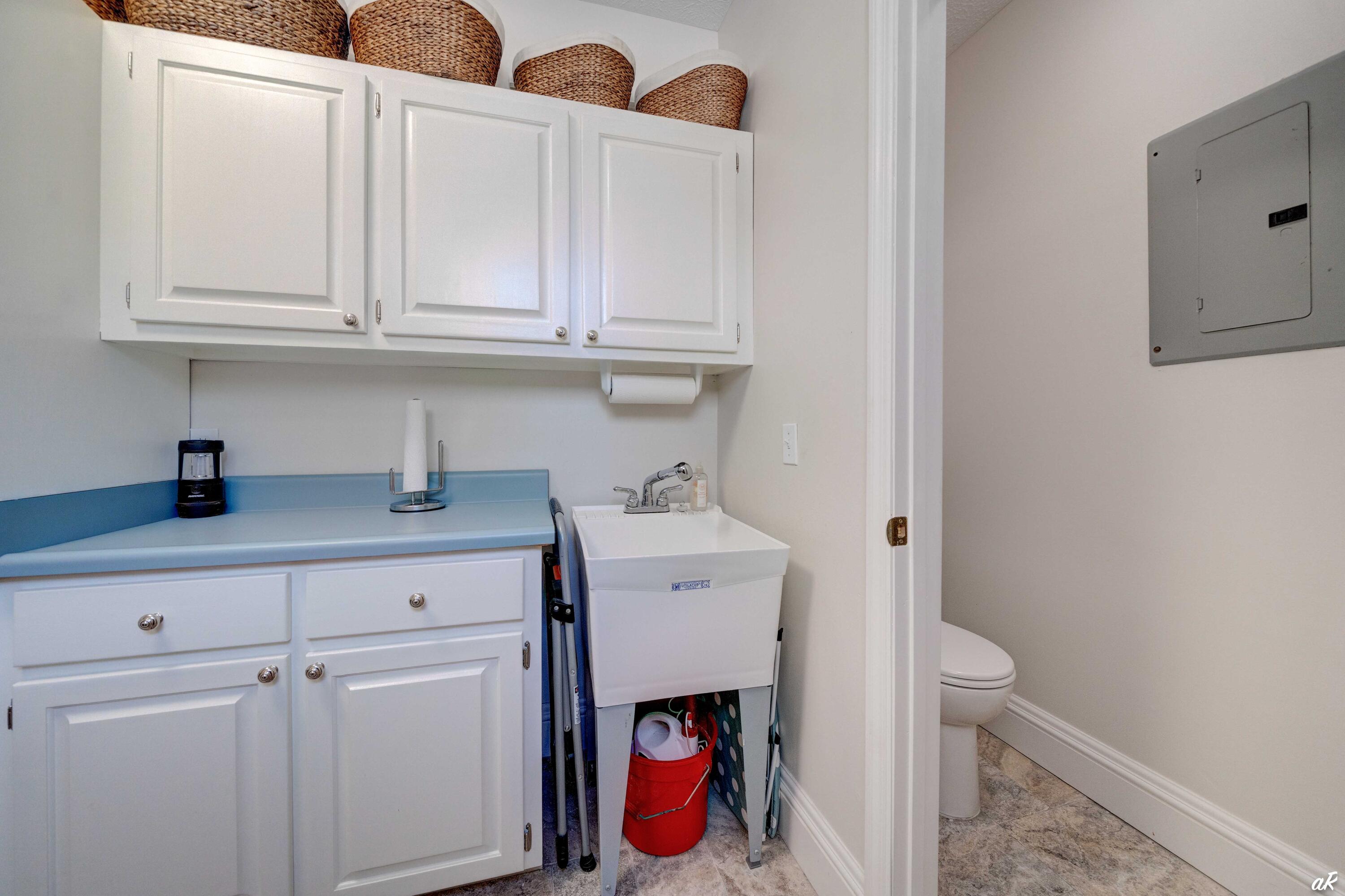 2513 Highway 79 Vernon, FL 32462 - Photo 43 of 85 a utility room with dryer and washer