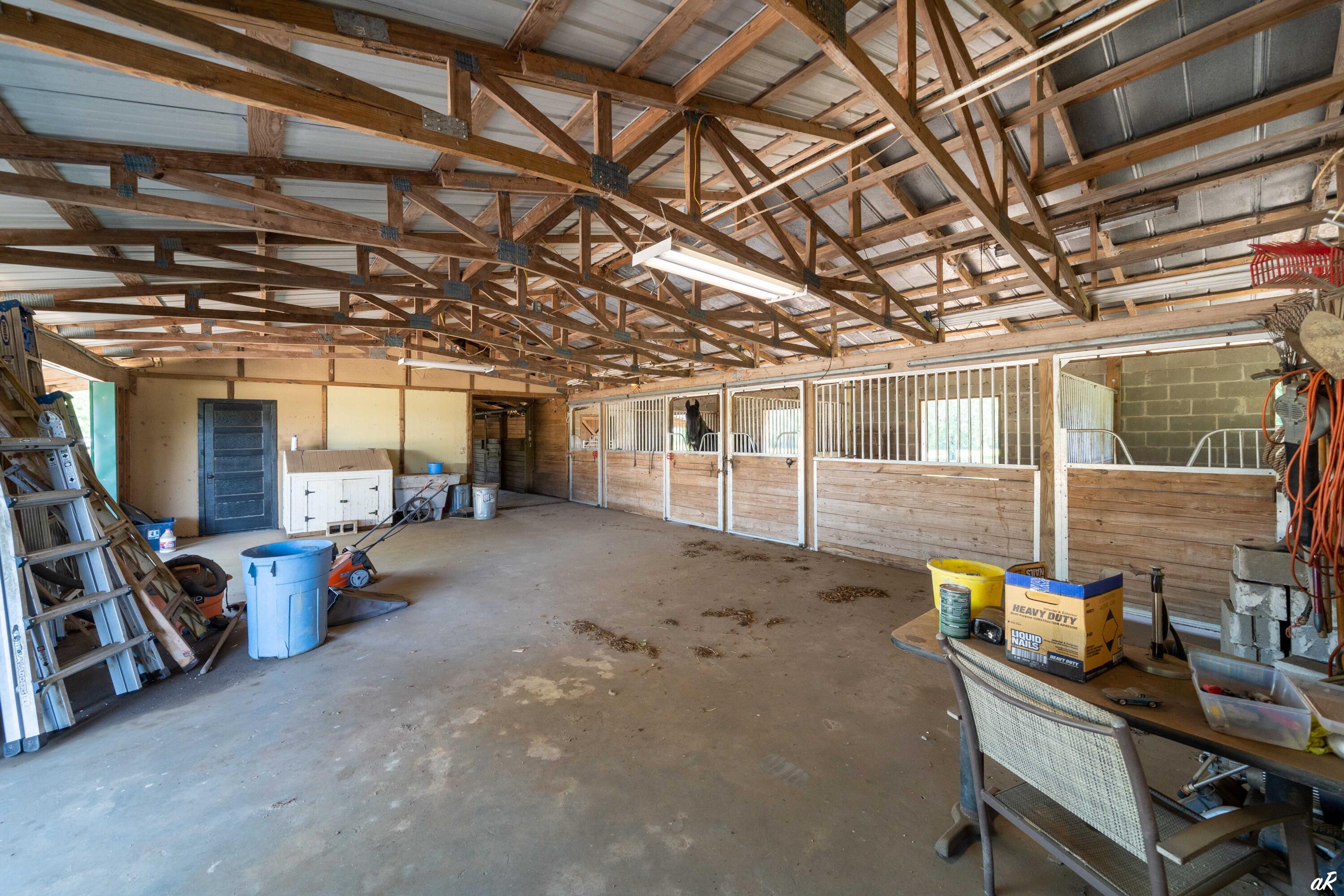 2513 Highway 79 Vernon, FL 32462 - Photo 69 of 85 66 Horse Barn