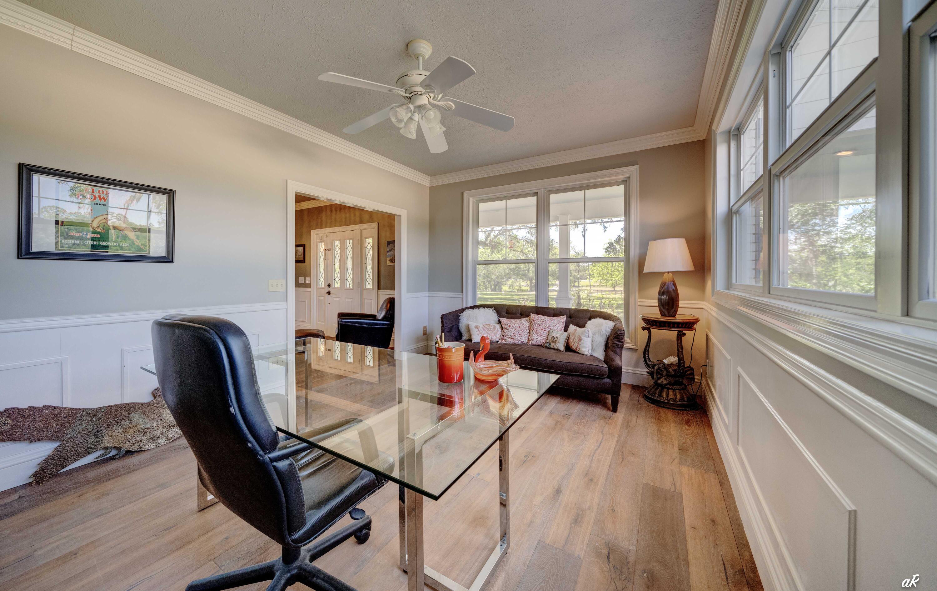 2513 Highway 79 Vernon, FL 32462 - Photo 10 of 85 a living room with furniture and a wooden floor