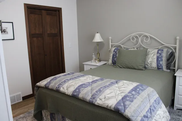 $550,000 | N852 Golf, Unit 5, Prairie du Sac, WI 53578