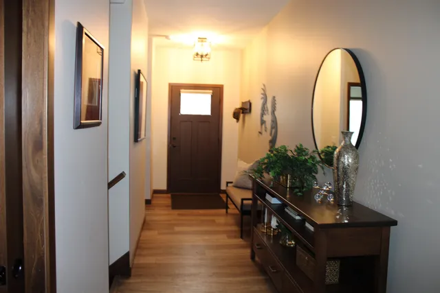 $550,000 | N852 Golf, Unit 5, Prairie du Sac, WI 53578