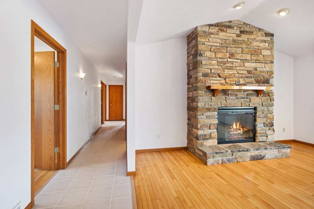 4909 Ripp Road Sturgeon Bay, WI 54235 - Photo 15 of 51 Gallery Image 15