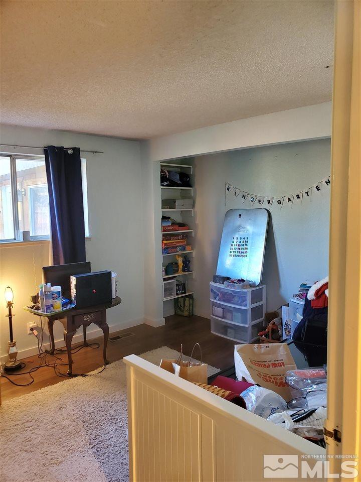 2860 Randolph Drive Reno, NV 89502 - Photo 9 of 13 Photo 9