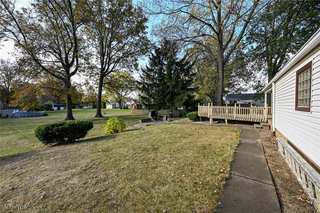 2614 19th Street Northwest Canton, OH 44708 - Photo 35 of 37 Yard