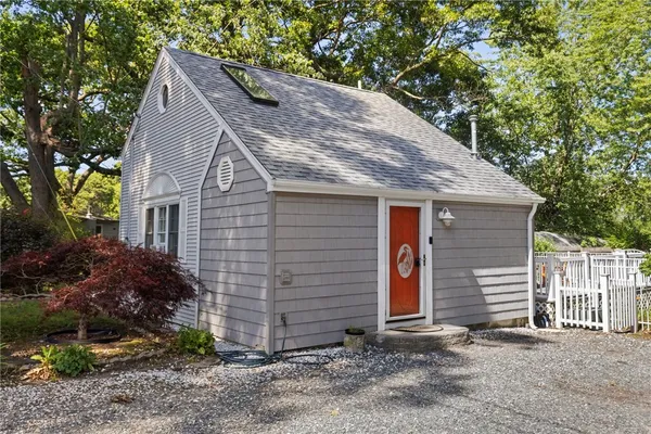 $469,900 | 11 North Shore Street, Warwick, RI 02889