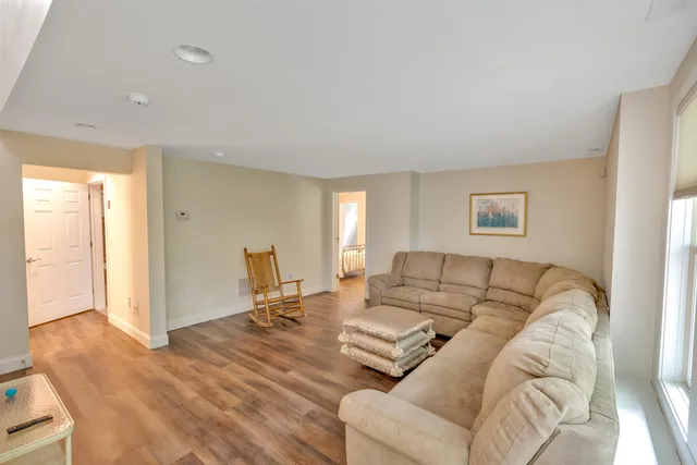 $729,000 | 215 Granite Way, Unit 8B, Hartford, VT 05059