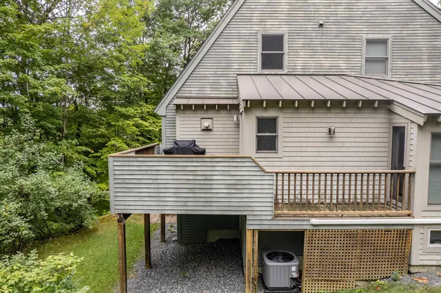 $729,000 | 215 Granite Way, Unit 8B, Hartford, VT 05059