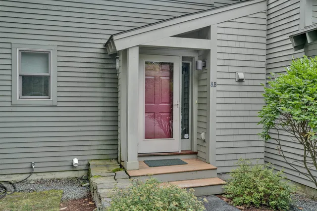 $729,000 | 215 Granite Way, Unit 8B, Hartford, VT 05059