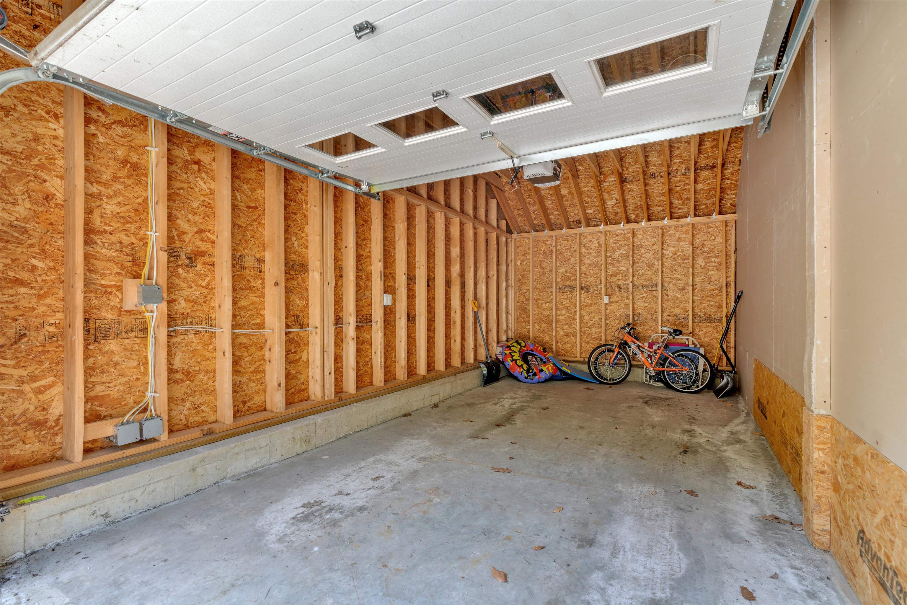 215 Granite Way, Unit 8B Hartford, VT 05059 - Photo 32 of 33