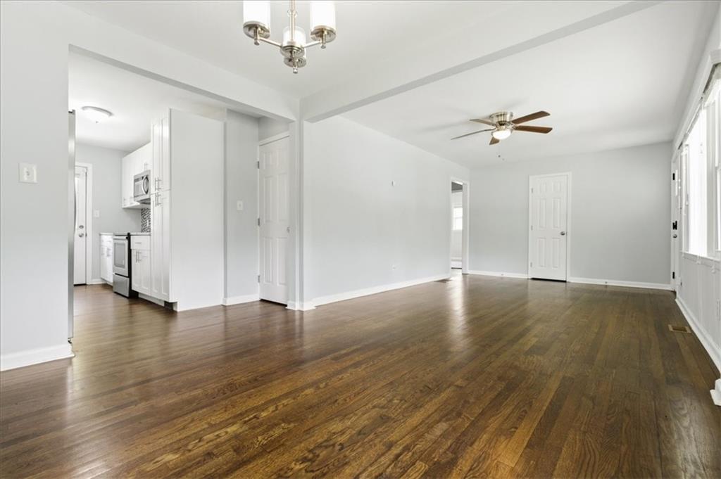2705 Lincoln Court Northwest Atlanta, GA 30318 - Photo 2 of 25