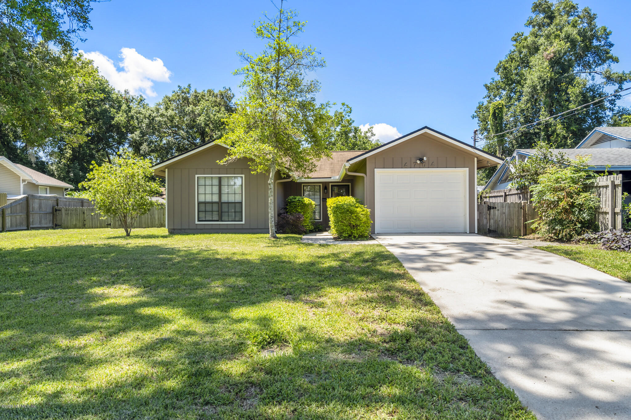 4704 Pinewood Road Jacksonville, FL 32210 - Photo 1 of 19 01_4704_Pinewood_Road1_mls