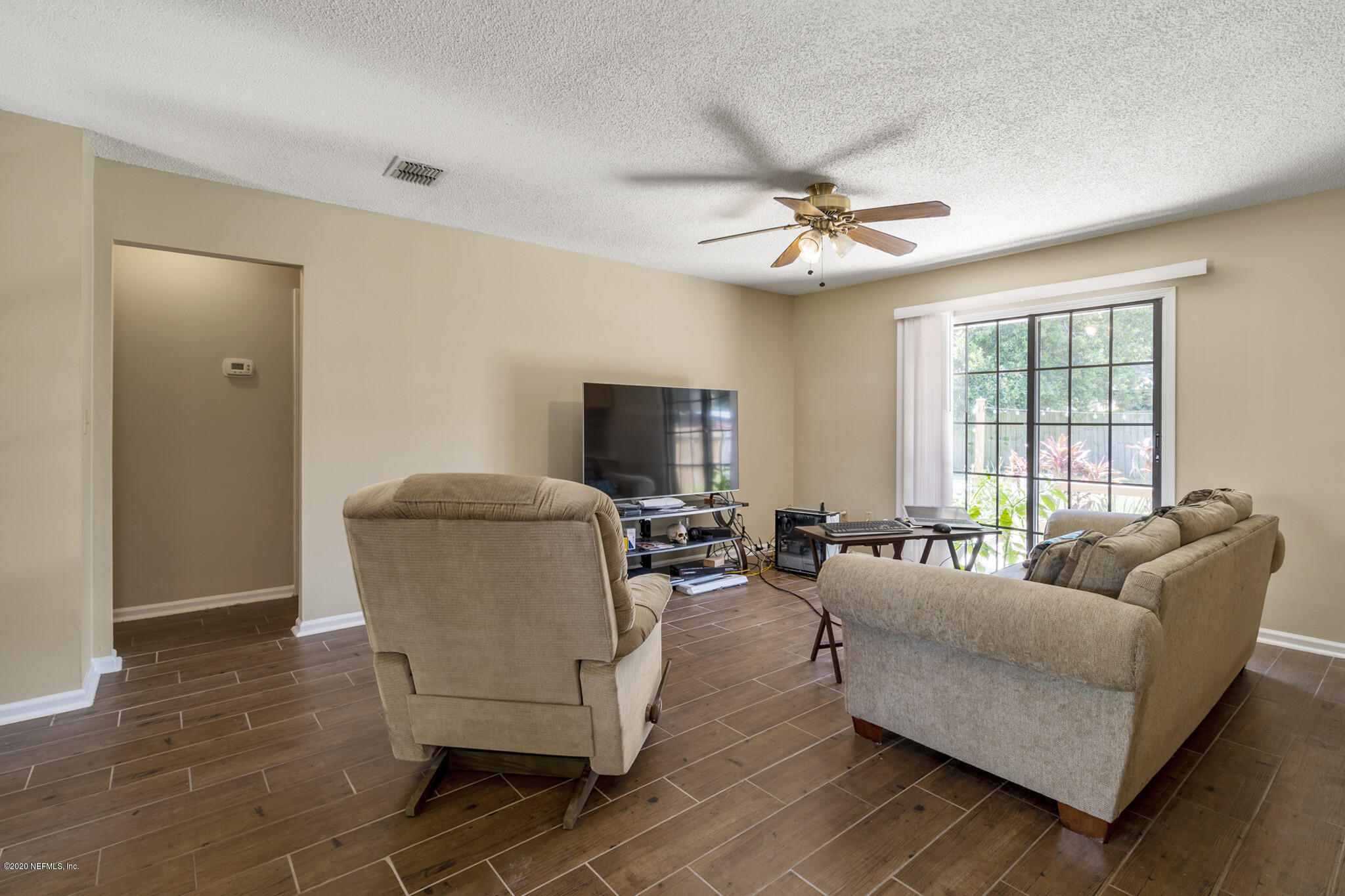 4704 Pinewood Road Jacksonville, FL 32210 - Photo 2 of 19 Great Room