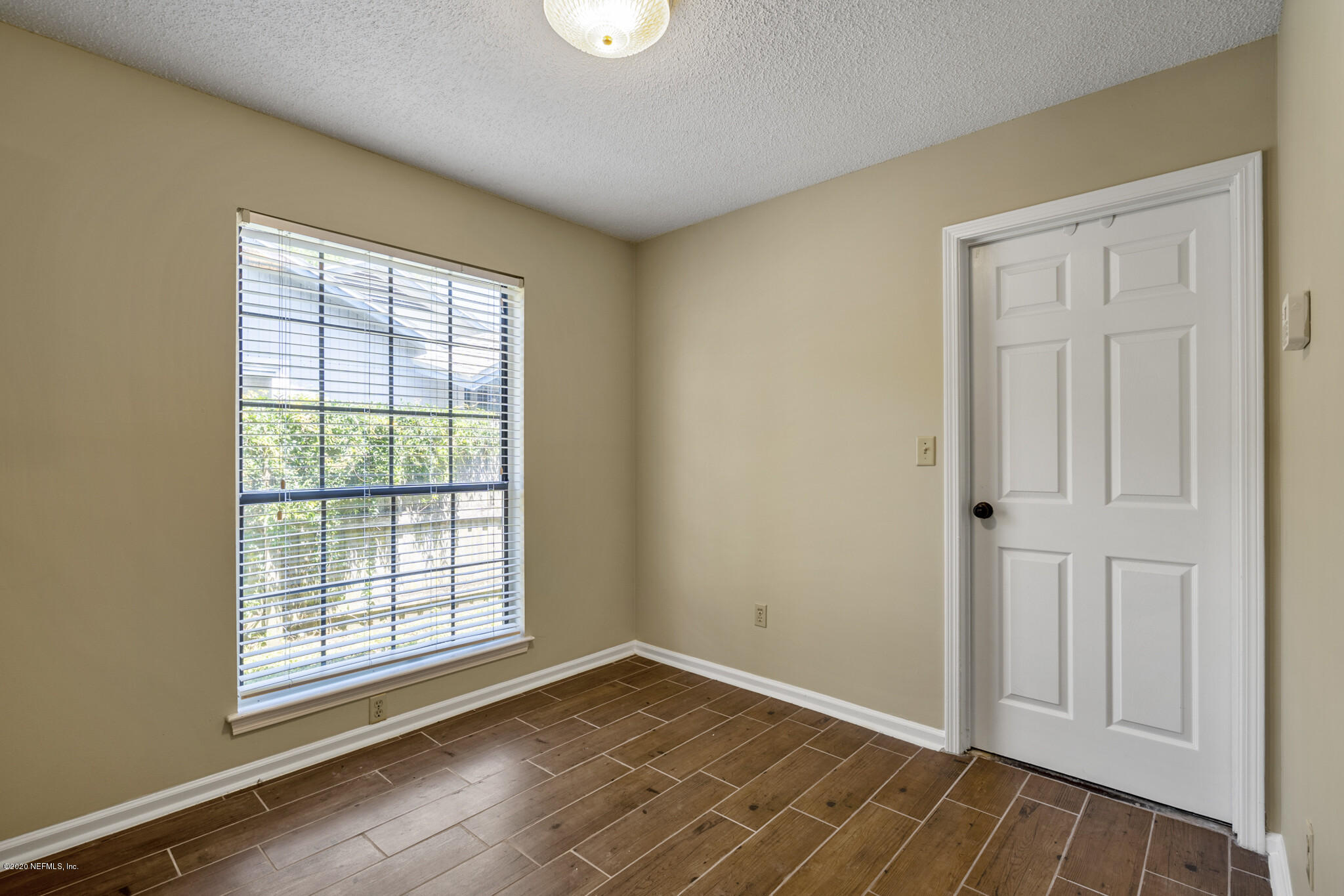 4704 Pinewood Road Jacksonville, FL 32210 - Photo 9 of 19 Dining Room