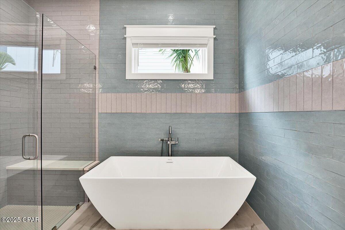 16418 Front Beach Road Panama City Beach, FL 32413 - Photo 23 of 58