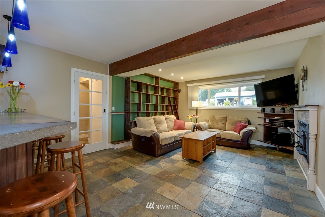 632 216th Street Southwest Bothell, WA 98021 - Photo 18 of 25