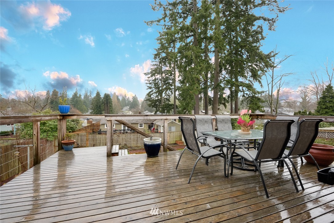 632 216th Street Southwest Bothell, WA 98021 - Photo 22 of 25