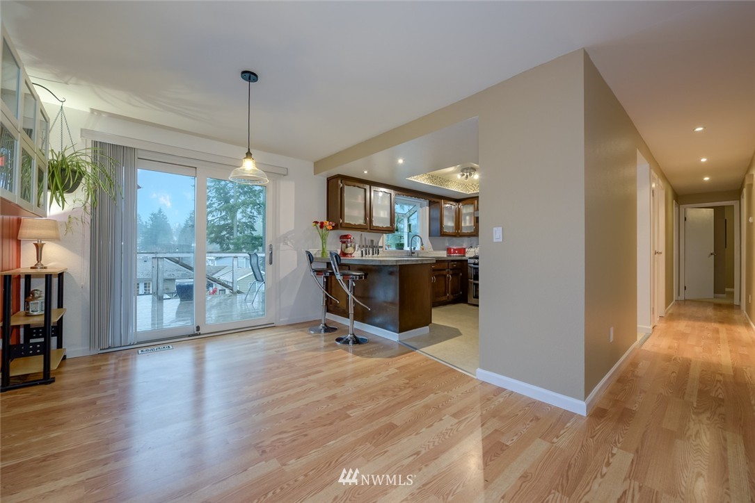 632 216th Street Southwest Bothell, WA 98021 - Photo 6 of 25