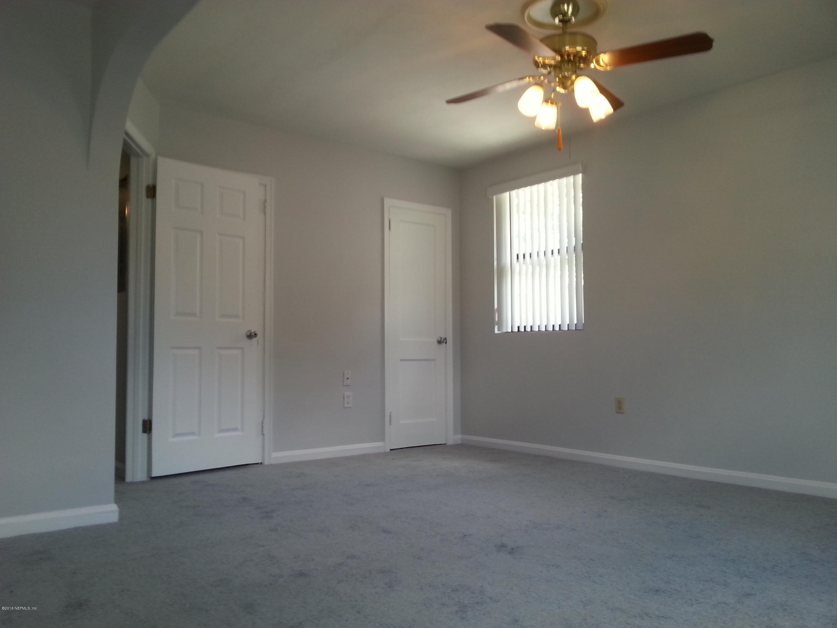 227 Glynlea Road Jacksonville, FL 32216 - Photo 14 of 24 20160902_125146